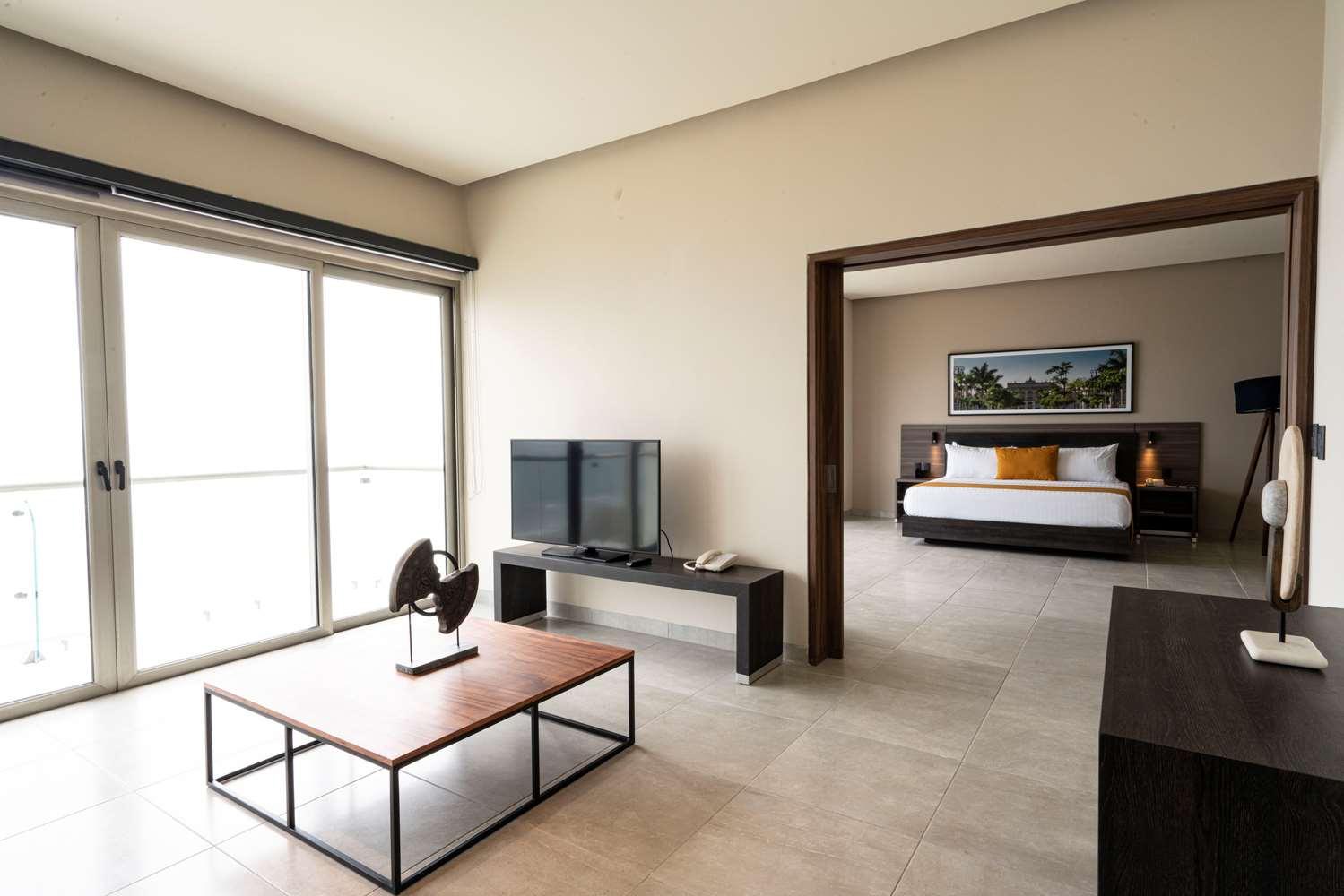 Western Riviera Hotel