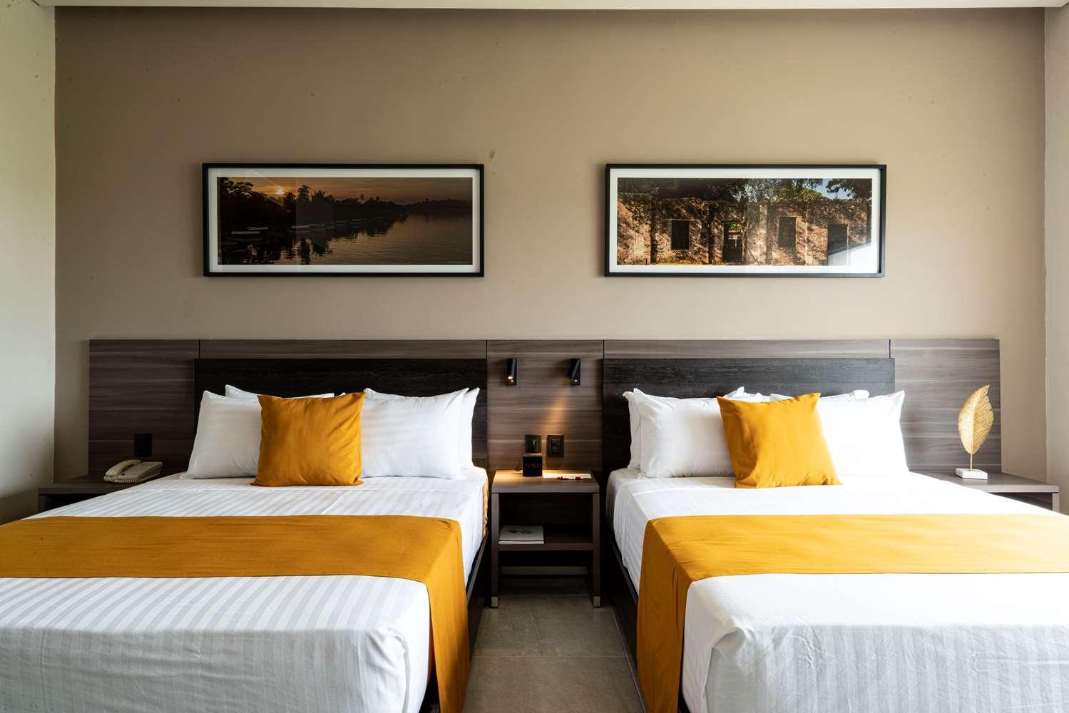 Hotel Western Riviera