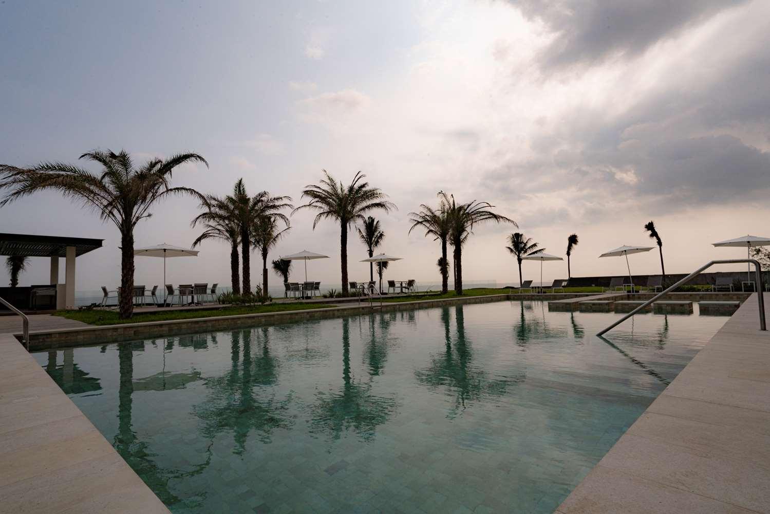 Western Riviera 4*